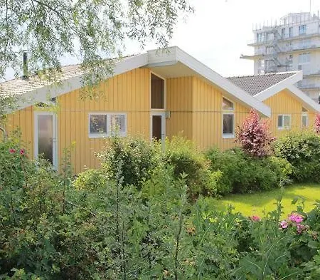 Holiday home Seeschwalbe 68 *